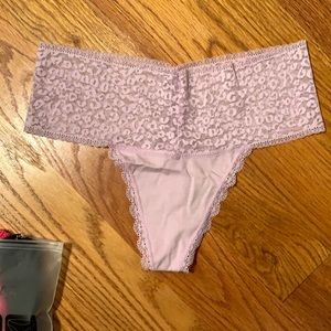 Mid rise thongs 6 pack